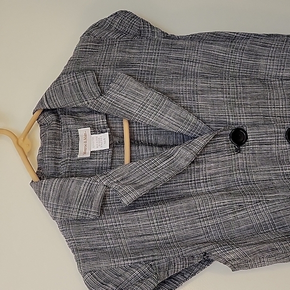 MONROE & MAIN Button Down Short Sleeve Geek Emo Shacket - Picture 5 of 8